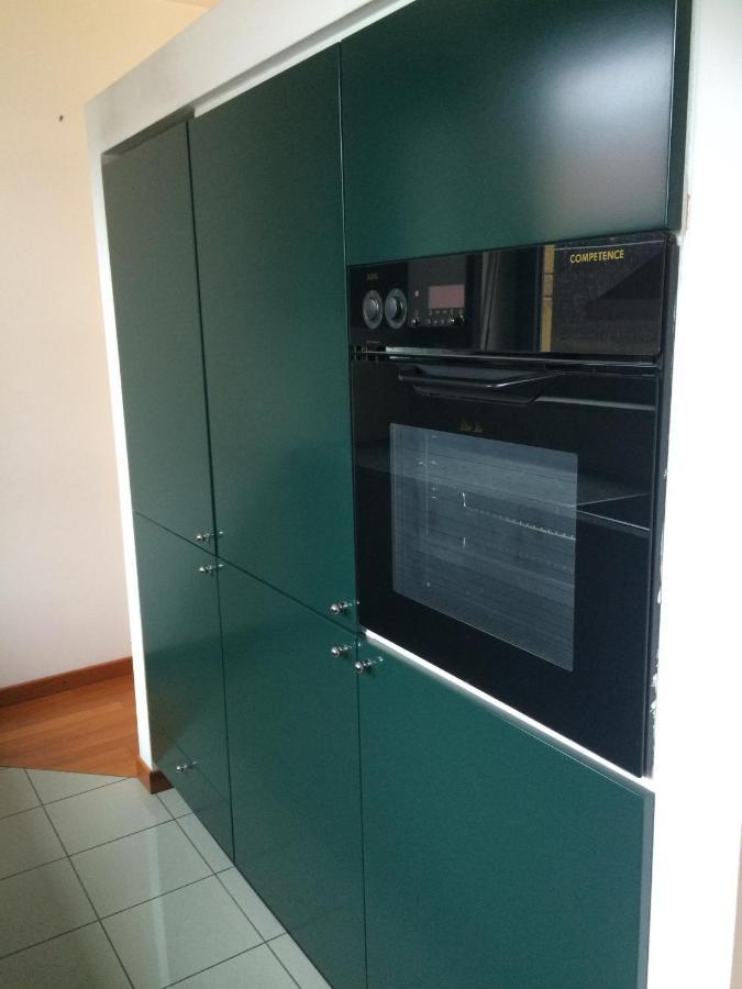Yellow House Guest House Mendrisio Esterno foto
