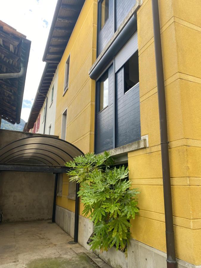 Yellow House Guest House Mendrisio Esterno foto